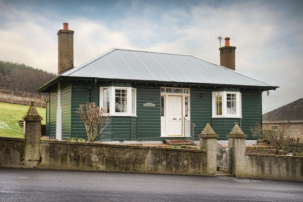 Douneside House Hotel Tarland Exterior photo